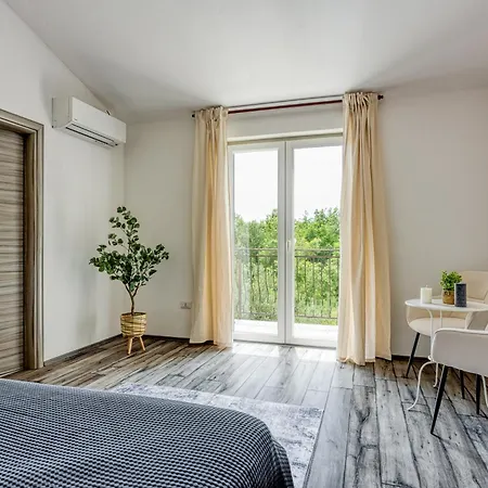 别墅 Kontesici 14 Zelena Laguna